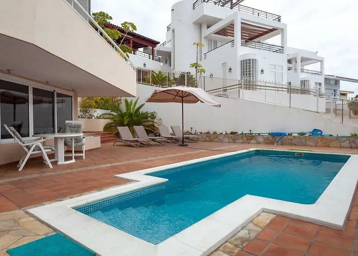 Mermaid Вилла Адехе